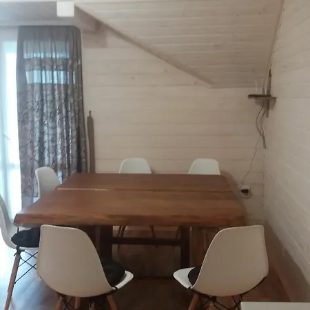 Lodge Nota Bene Mykulychyn