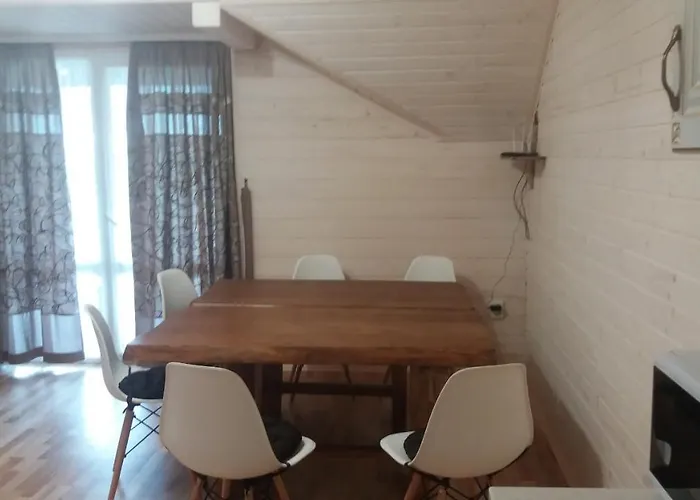 Lodge Nota Bene Mykulychyn